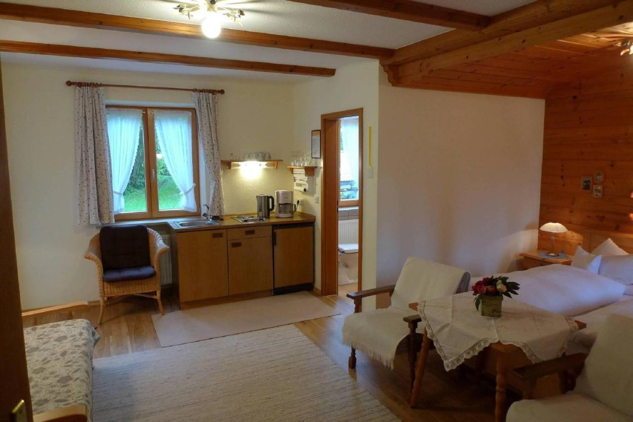 Haus Schmidberger Apartment ชไนซ์ลรอยธ์ ภายนอก รูปภาพ