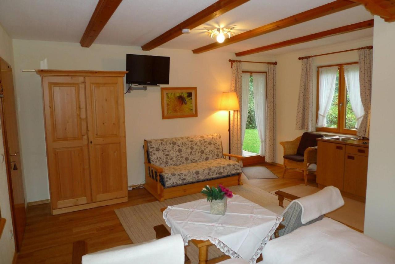 Haus Schmidberger Apartment ชไนซ์ลรอยธ์ ภายนอก รูปภาพ