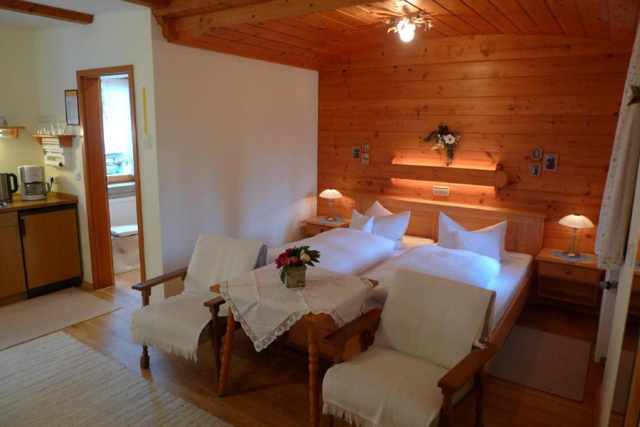 Haus Schmidberger Apartment ชไนซ์ลรอยธ์ ภายนอก รูปภาพ